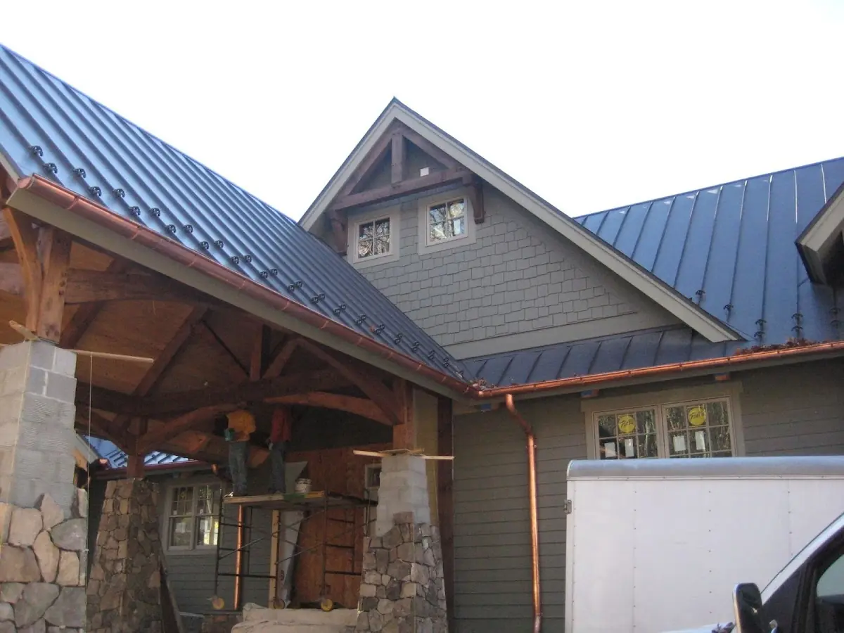 Craftsman Roofing team delivering quality roofing work in Bellwood